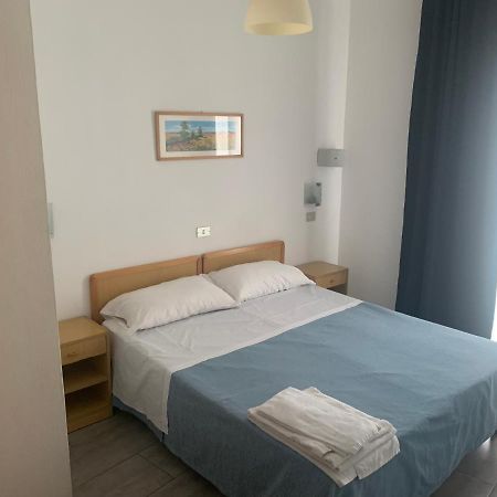 Residence Abamar Rimini Bagian luar foto