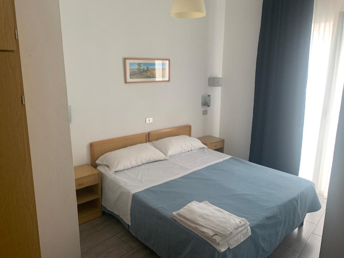 Residence Abamar Rimini Bagian luar foto