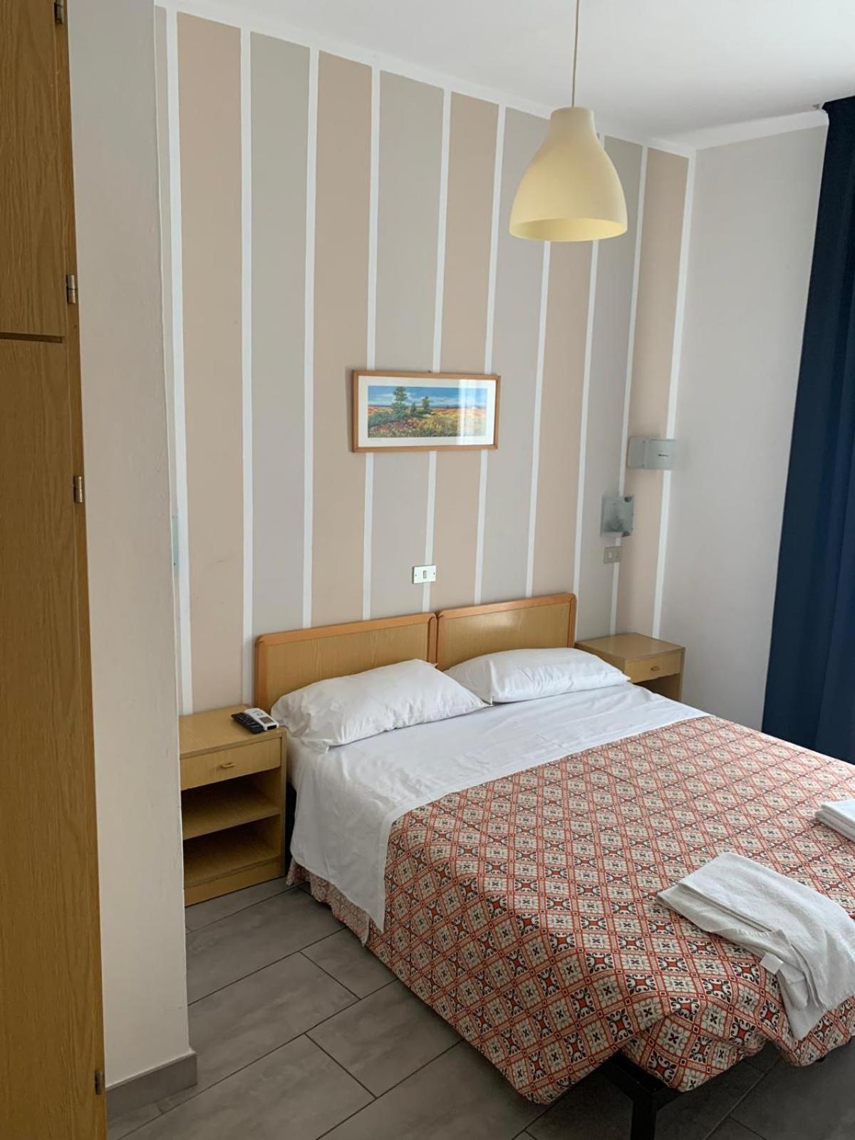 Residence Abamar Rimini Bagian luar foto
